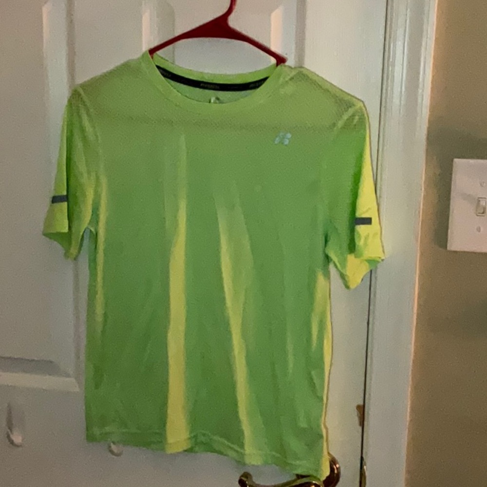 Boys top